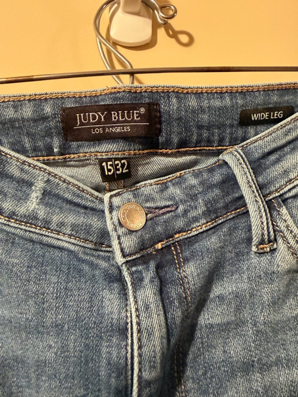 Judy Blue Wide Leg Raw Hem Jeans Women’s Size 15/32 - Picture 3 of 4